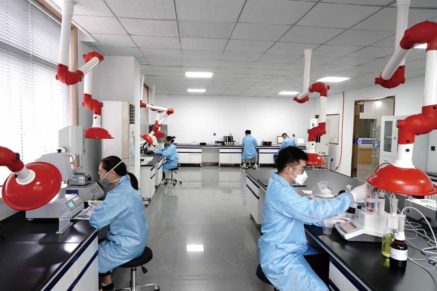 OMBRA R&D engineers running material and product testing in the laboratory